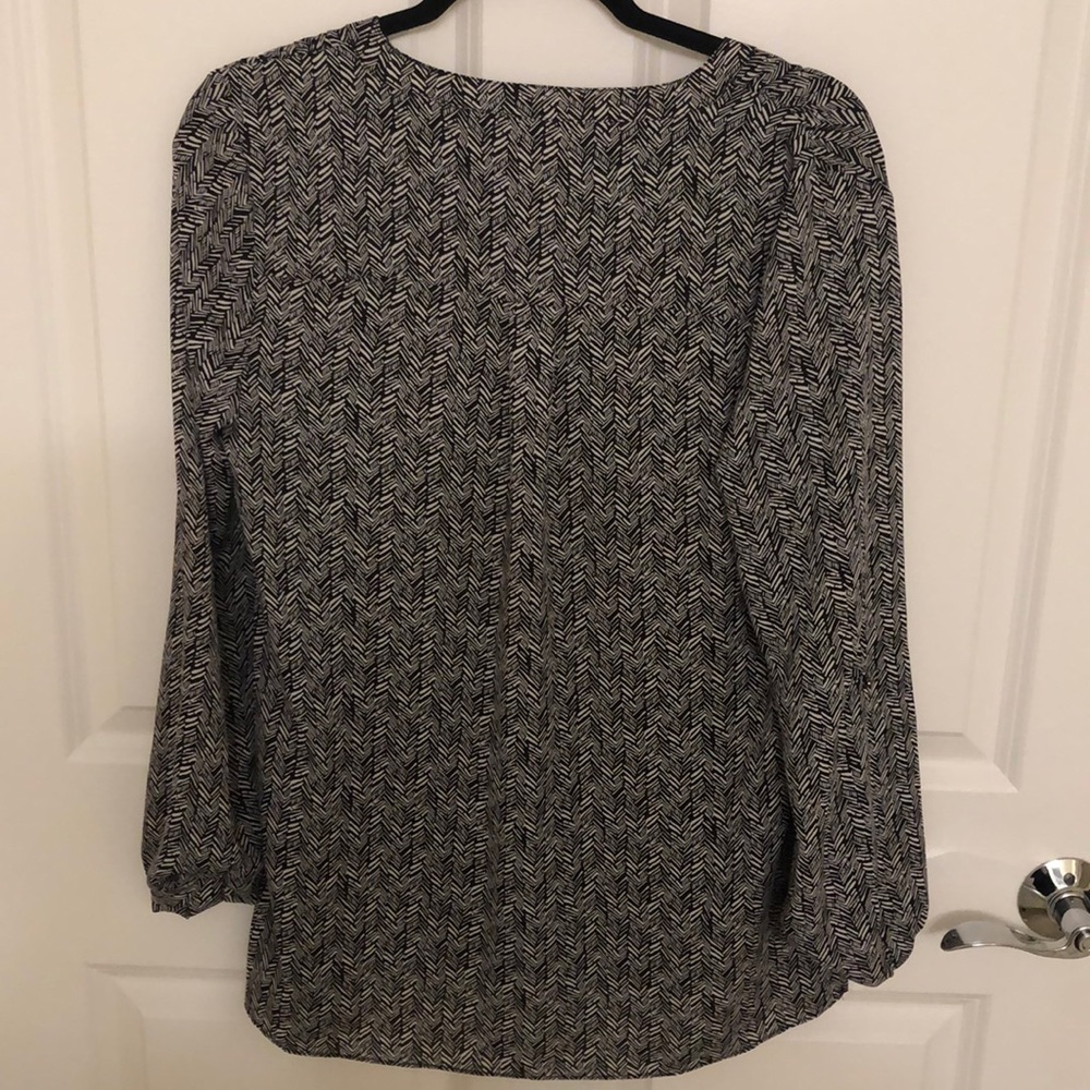 Button down blouse - Picture 2 of 2